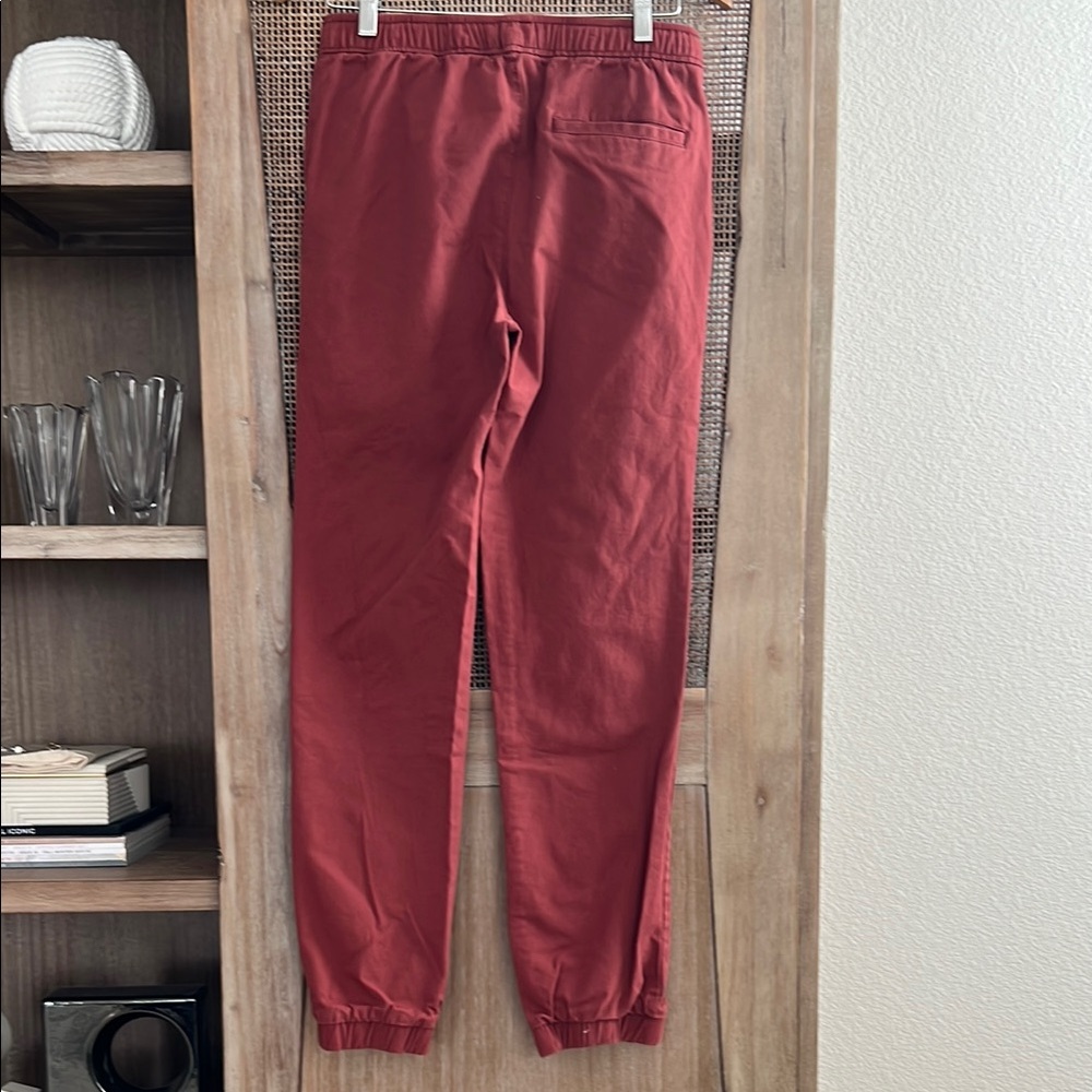 📫 BUY 2 for $20📫 Old Navy Built-In Flex Twill Jogger Pants for Boys Rust color